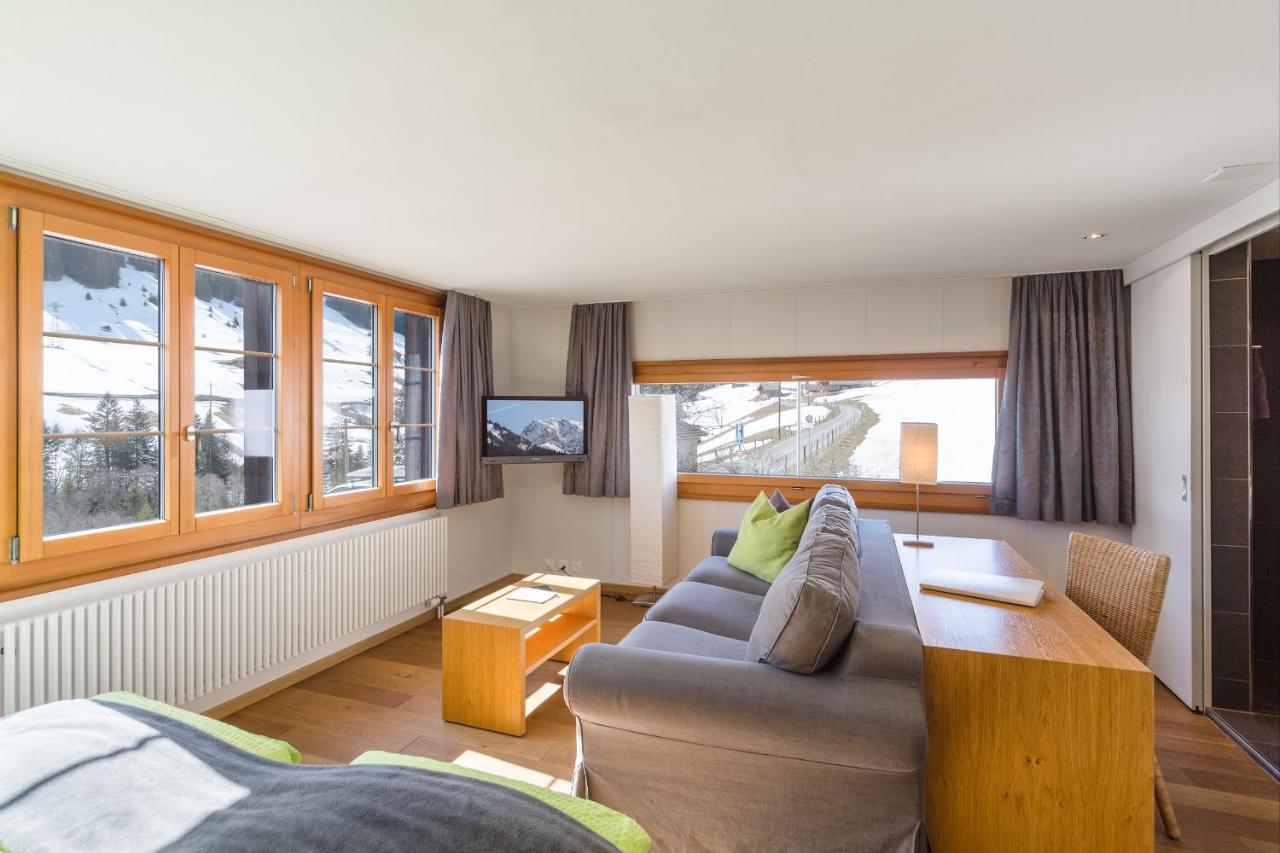 Hotel Des Alpes Аделбоден Екстериор снимка