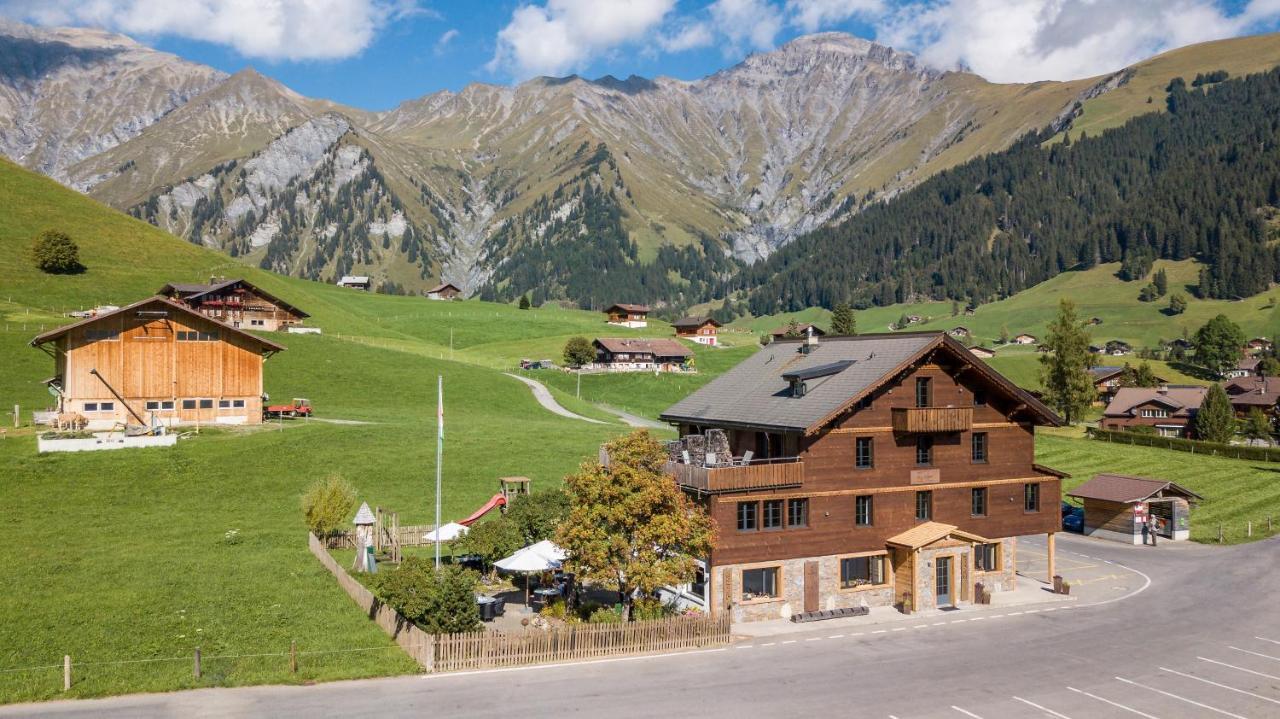 Hotel Des Alpes Аделбоден Екстериор снимка